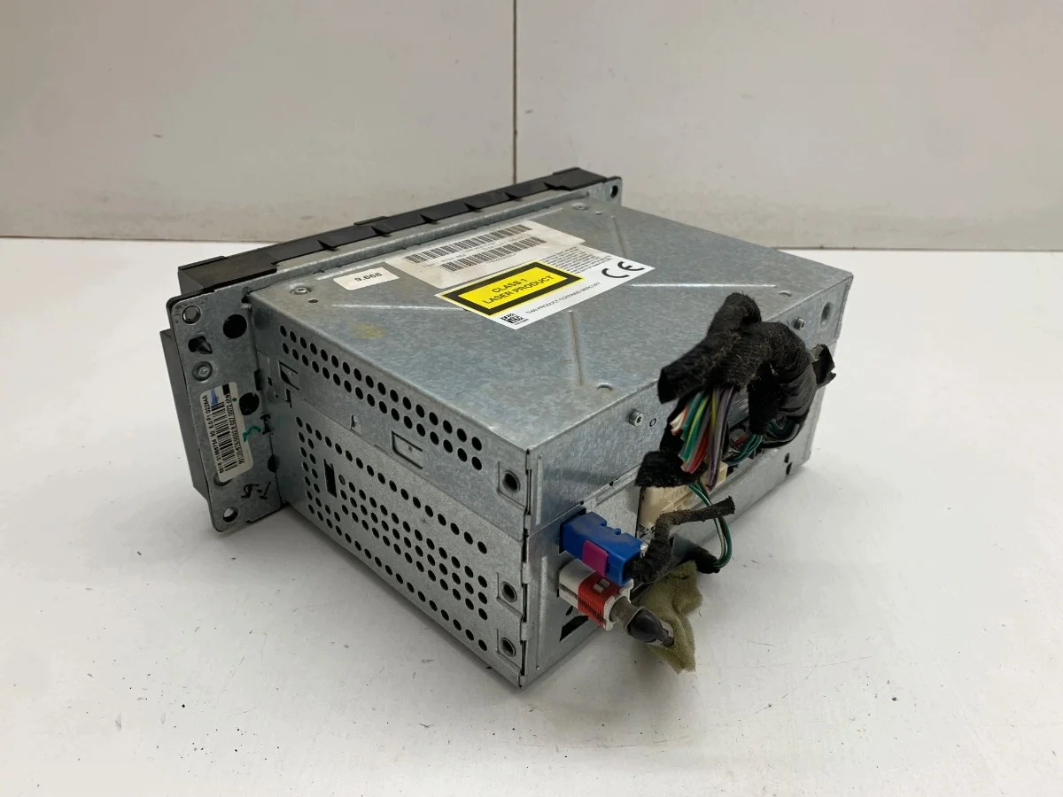 Radio Jeep Grand Cherokee WK P05064403AJ 04-11