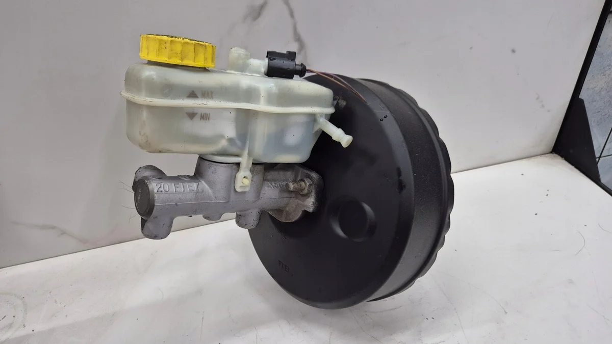 Servofrein Volkswagen Polo IV 9N 6Q1614105AF