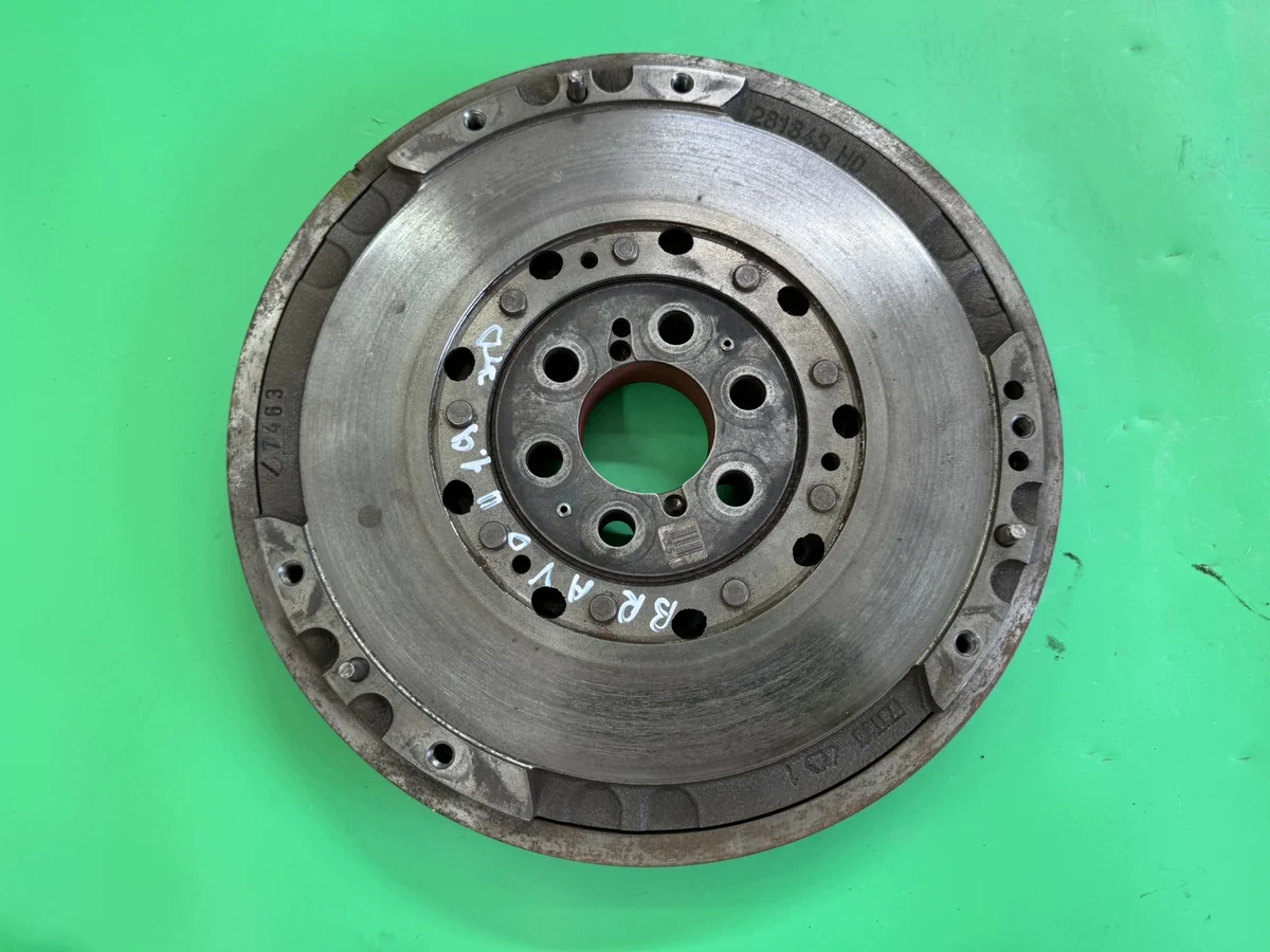 Svänghjul Fiat Bravo II 1.9 JTD 537841641