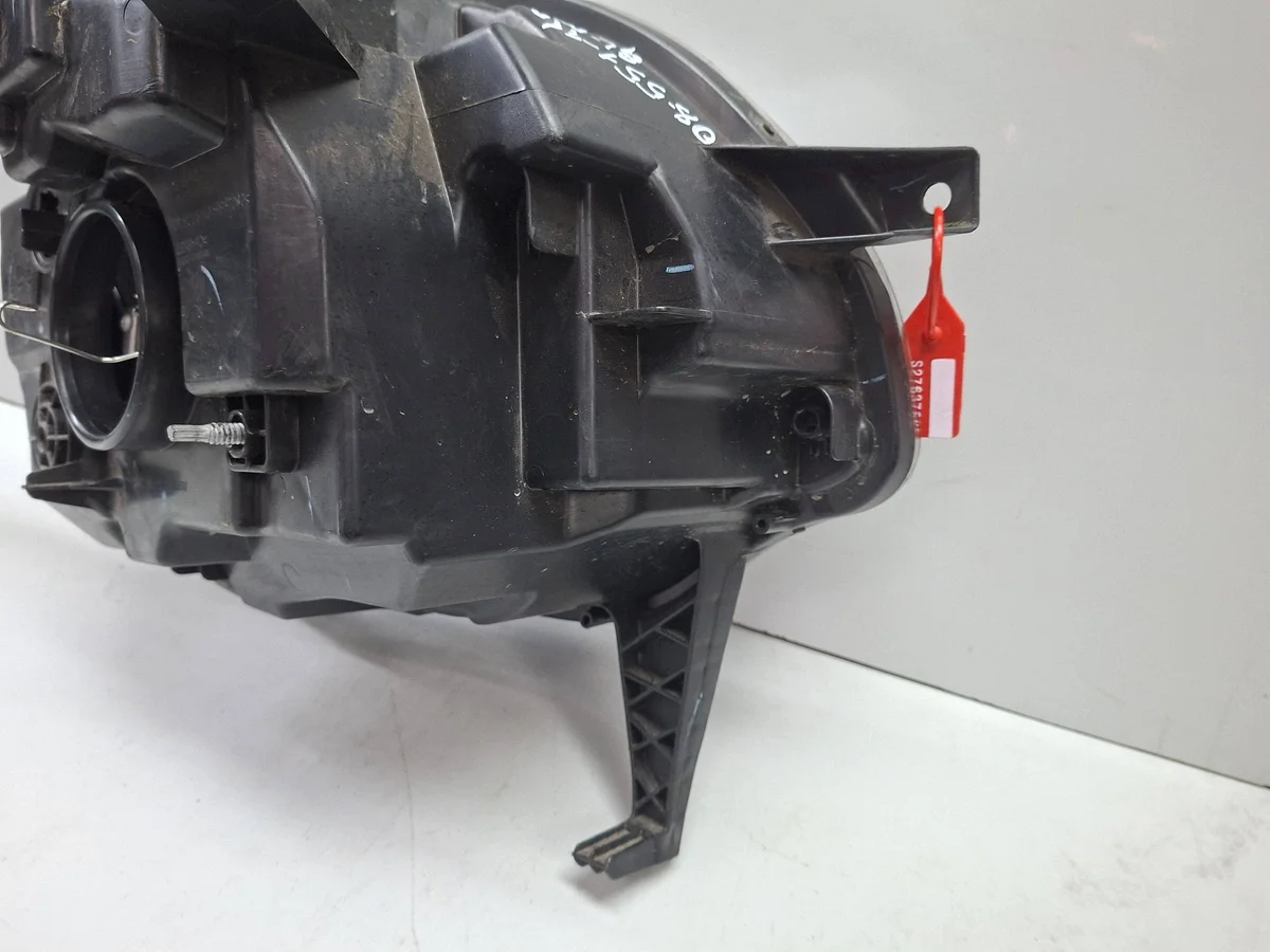 Renault Twingo III Front Left Headlight S27637665 image 6
