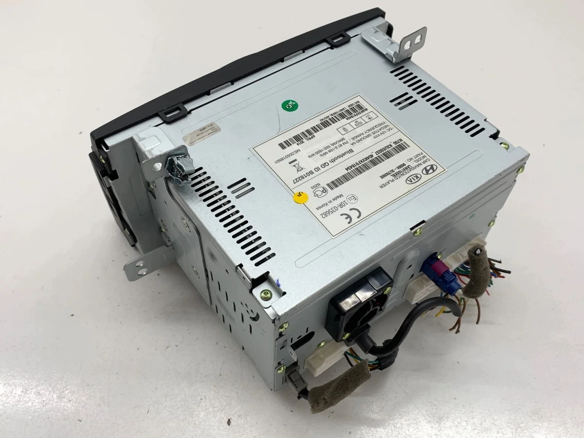 Radio Kia Sportage III 96560-3U700WK