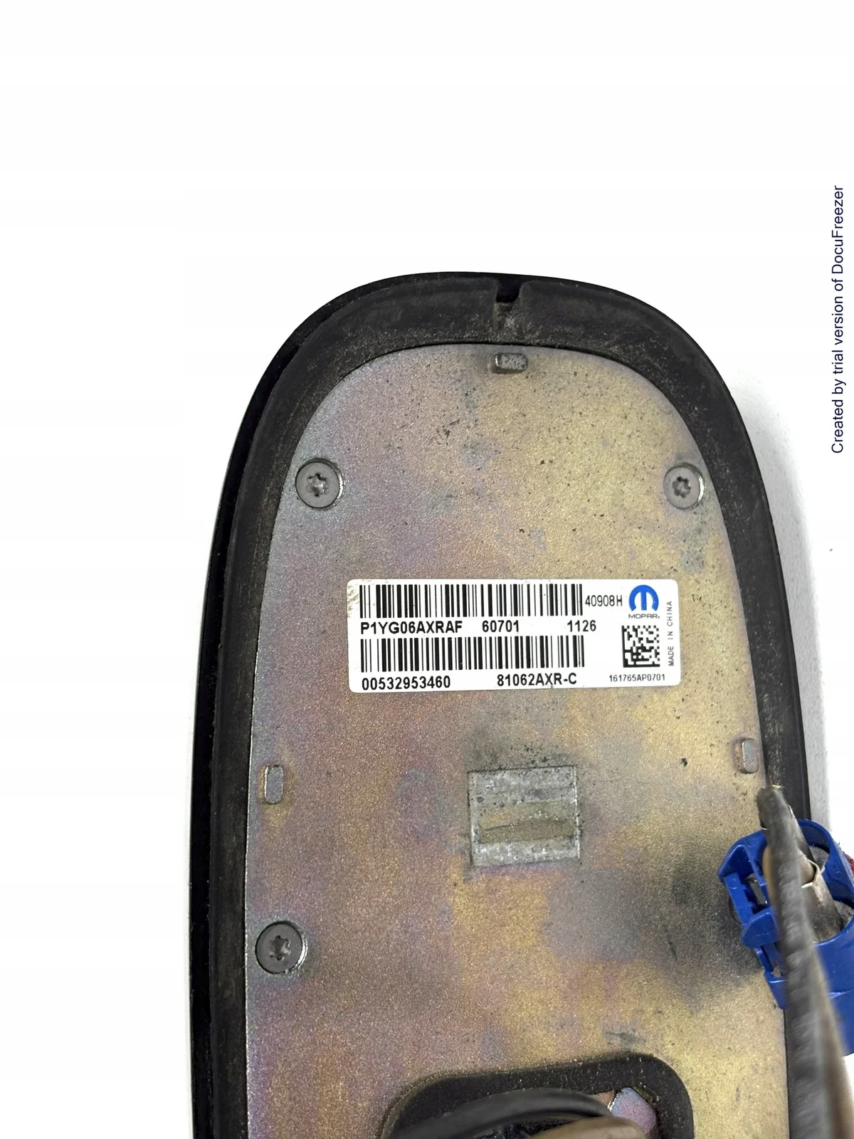 Dodge Durango GPS-antenni P1YG06AXRAF image 3