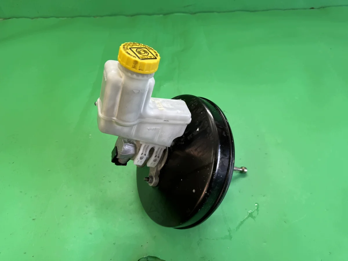Fiat Bravo II Brake Booster Pump 537841641