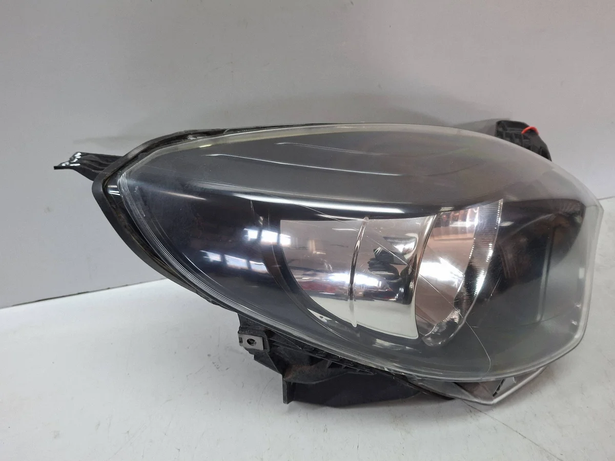 Renault Twingo II S27637487 Faro delantero derecho