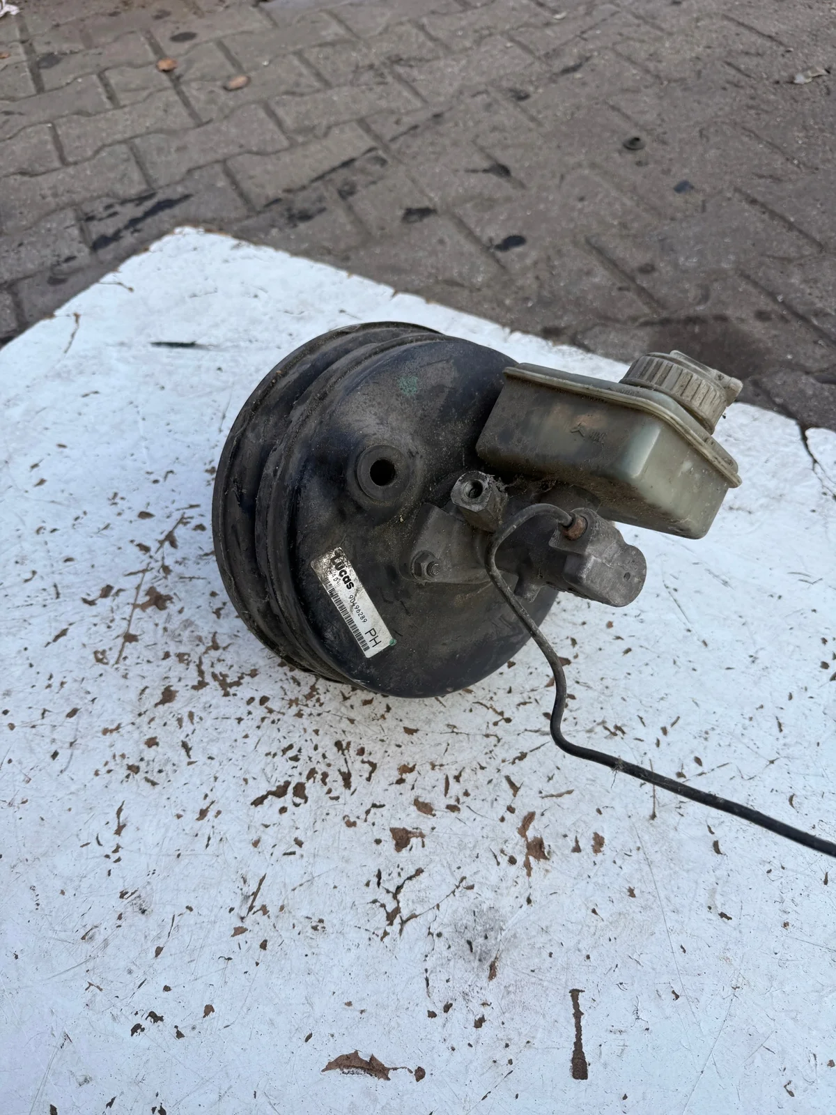 Bromsservo Opel Omega 90496289