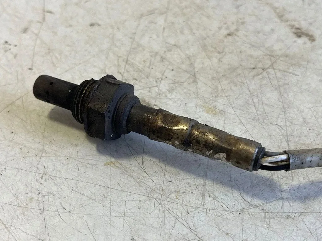SONDE LAMBDA RENAULT LAGUNA I 7700867408