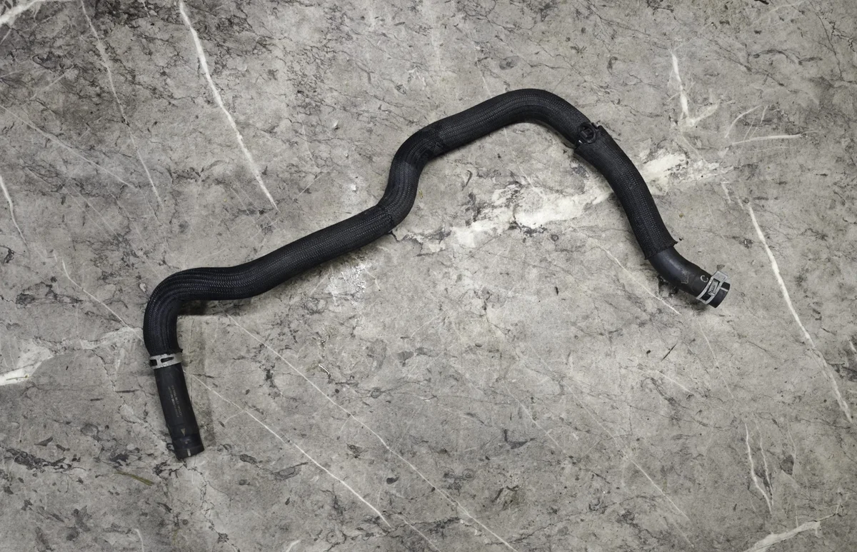 Vattenledning Nissan Qashqai J12 1.3 DIG 217426UB0B