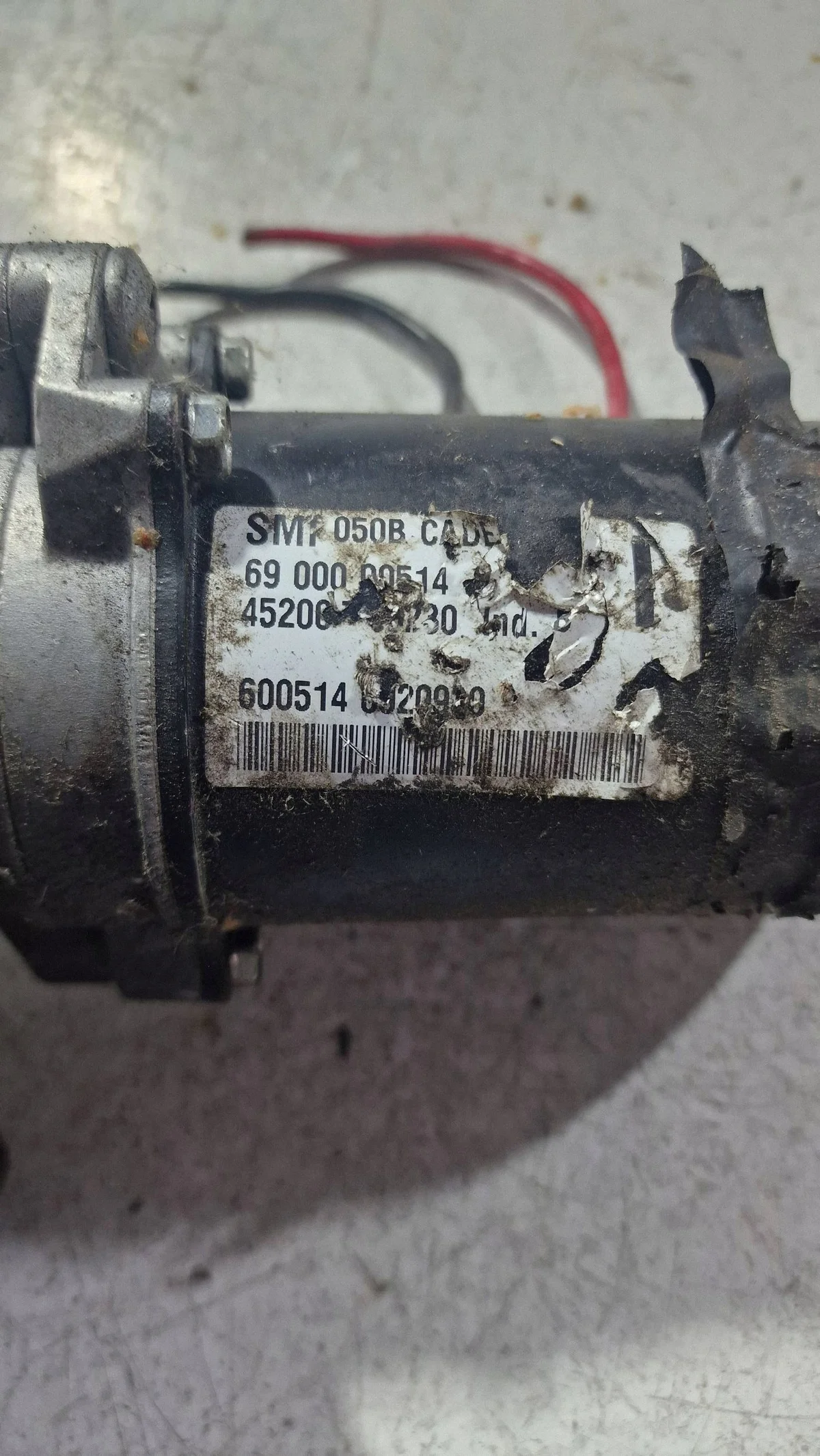 Toyota Avensis ohjaustehostimen pumppu 6900000514 image 4