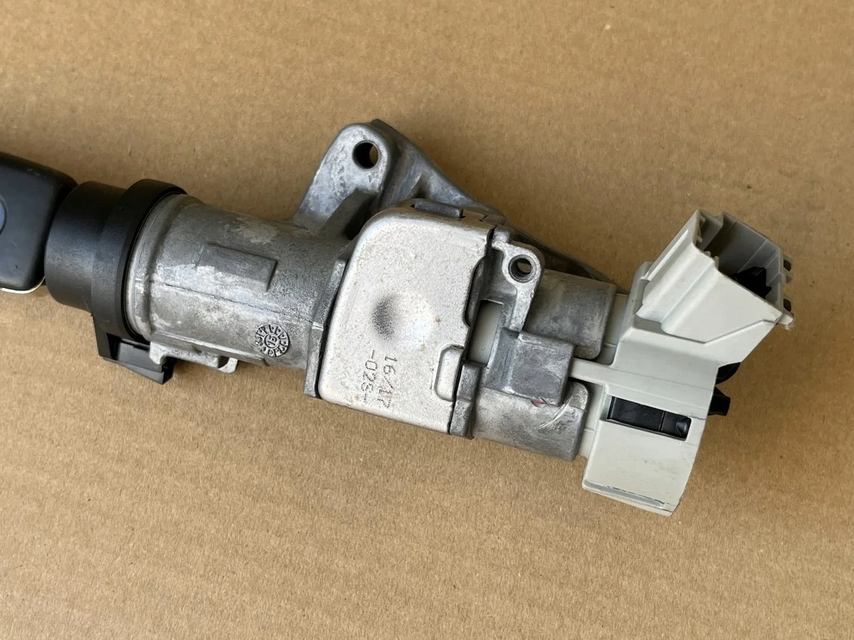 Ignition Switch Seat Mii 6R0905851K thumbnail 7