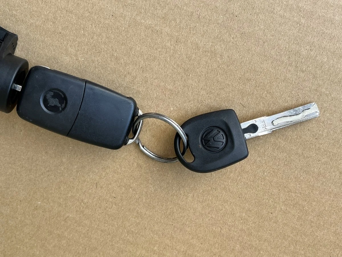 Ignition Switch Seat Mii 6R0905851K thumbnail 8