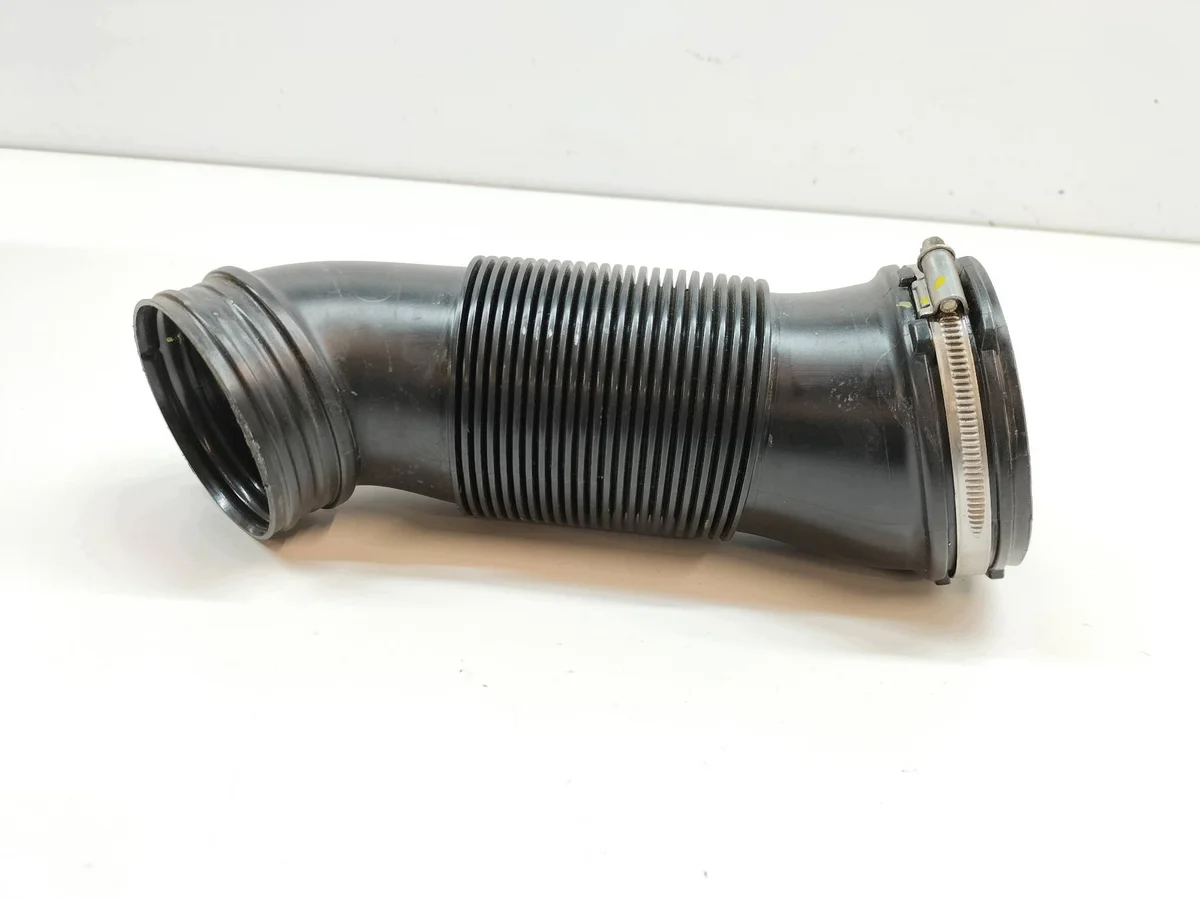Ilmansuodattimen kotelo Skoda Karoq 5Q0129684C