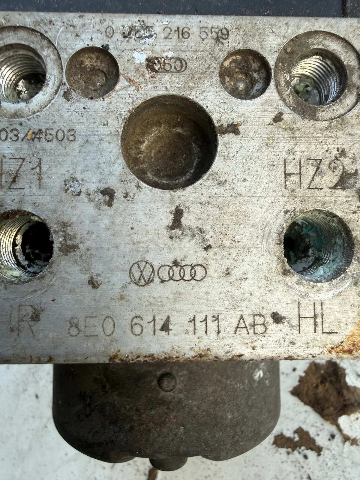Bomba ABS Audi A4 B5 A6 C5 Passat B5 8E0614111AB
