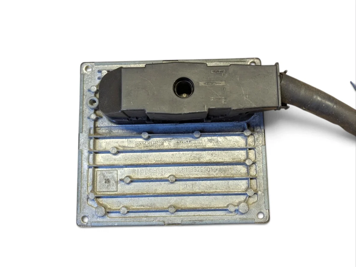Engine Control Unit Ford Focus 5M51-12A650-GF