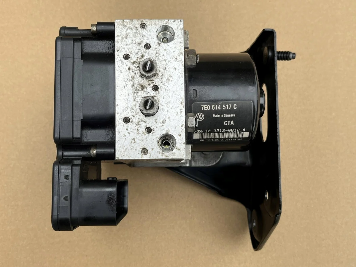 Pompa ABS VW T5 7E0614517C