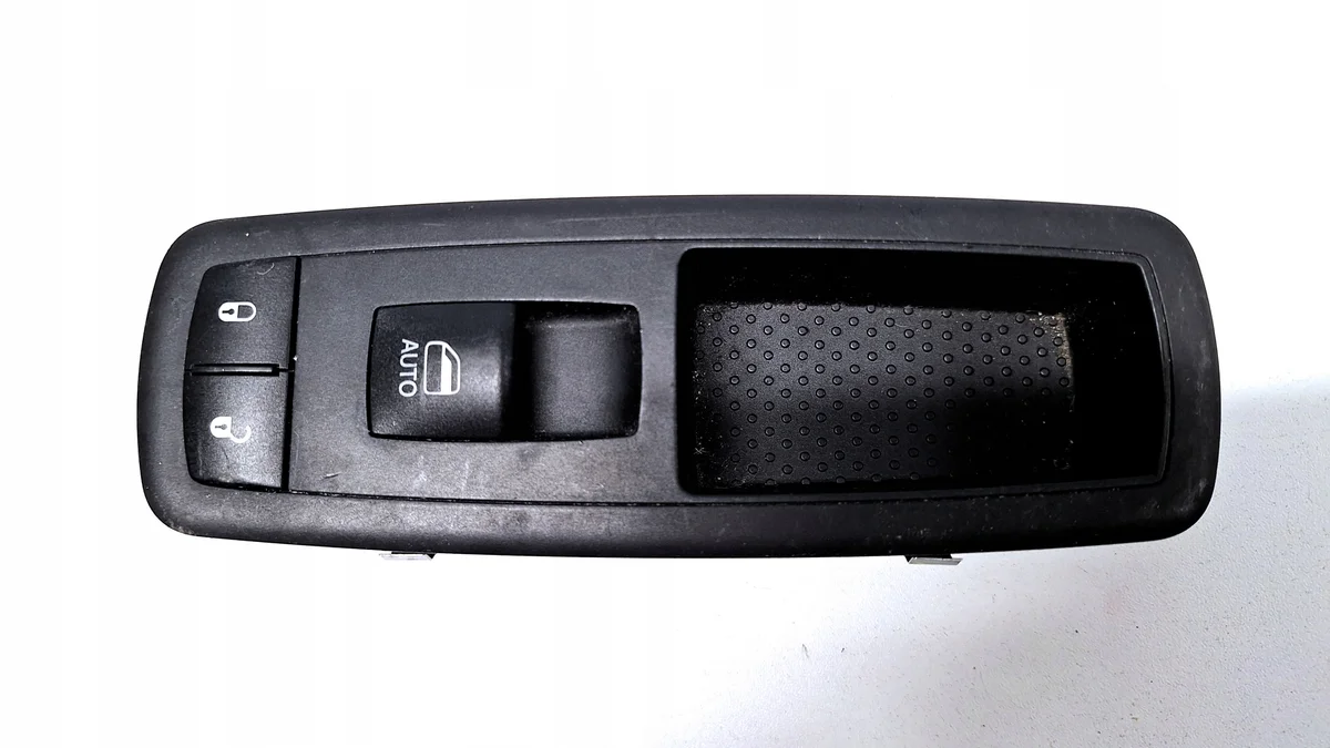 Dodge Charger Interruptor Elevalunas Puerta Pasajero Derecho 68268251AC