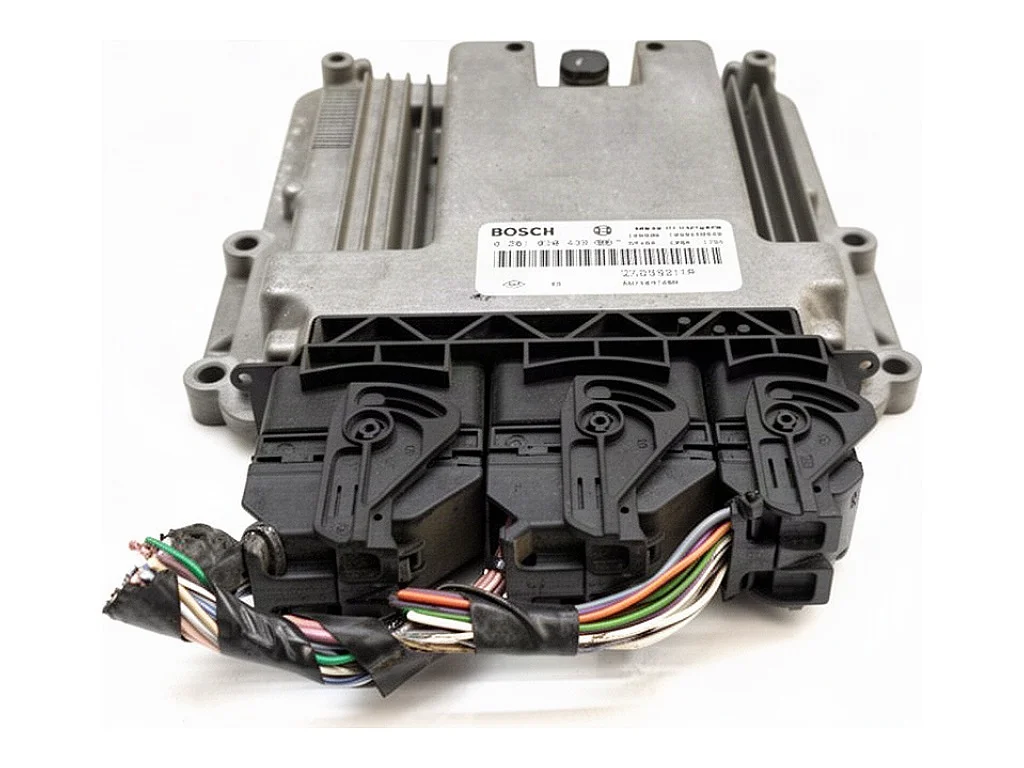 Engine Control Unit Renault Clio IV 237102213R 1.5 90HP