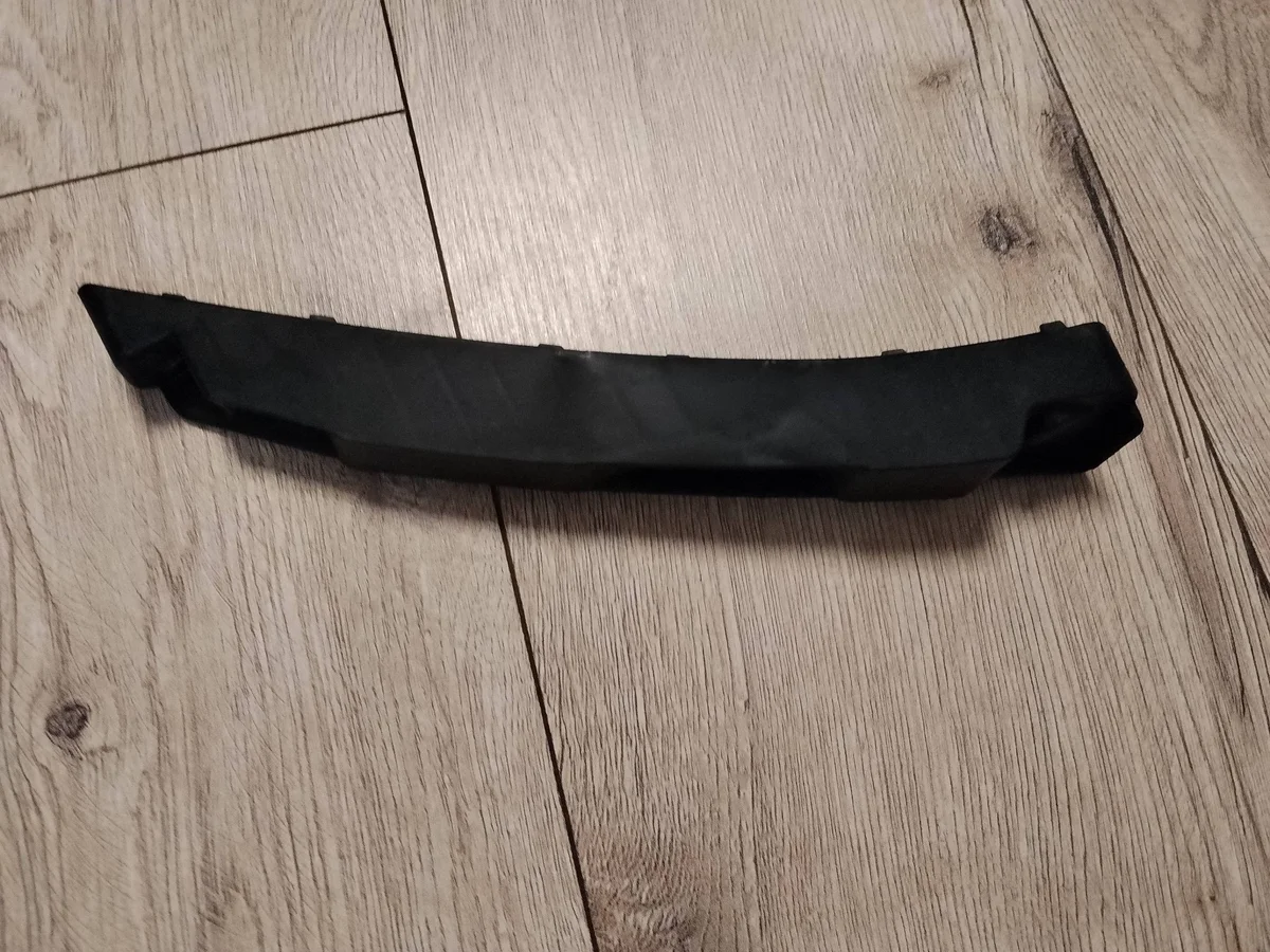Kia Stonic PA6GF30 - etulokasuojan kiinnike vasen image 6