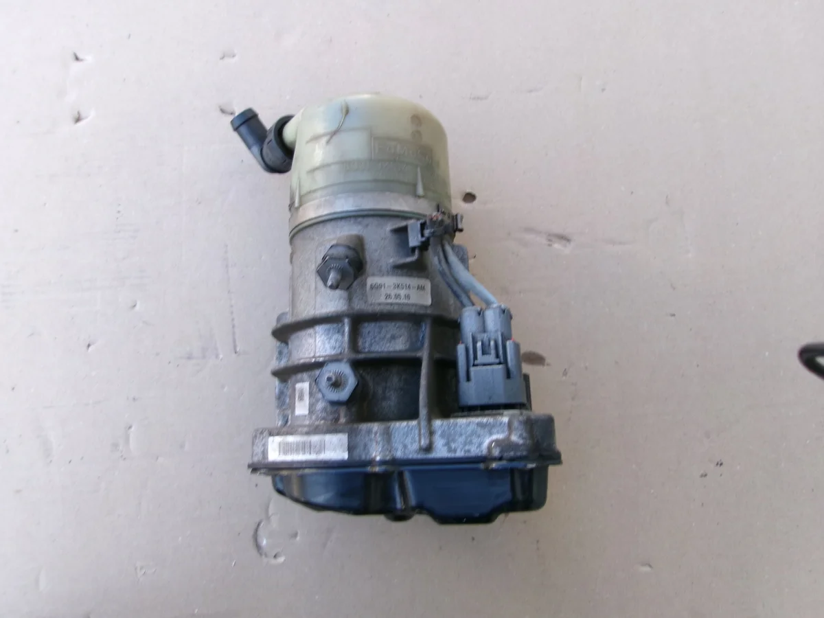 Pompe hydraulique Ford Mondeo 6G91-3K514-AM