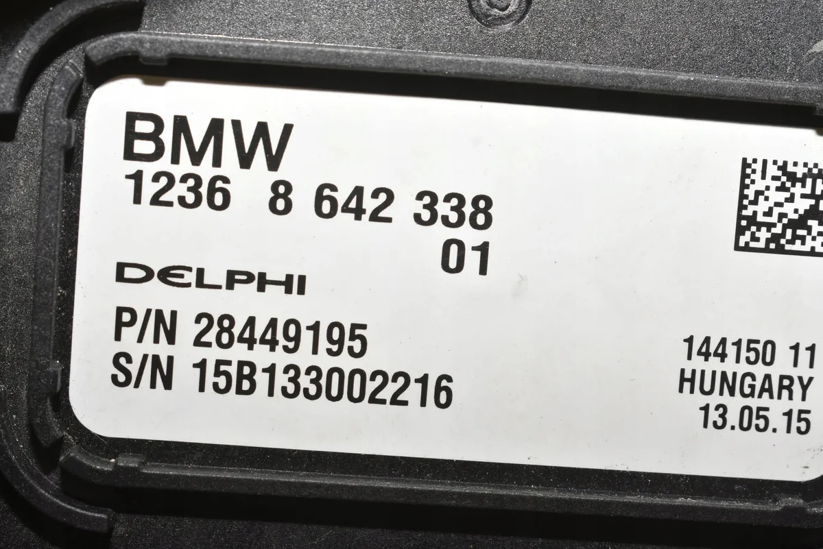 BMW i3 Ignition Coil 9383702 image 6