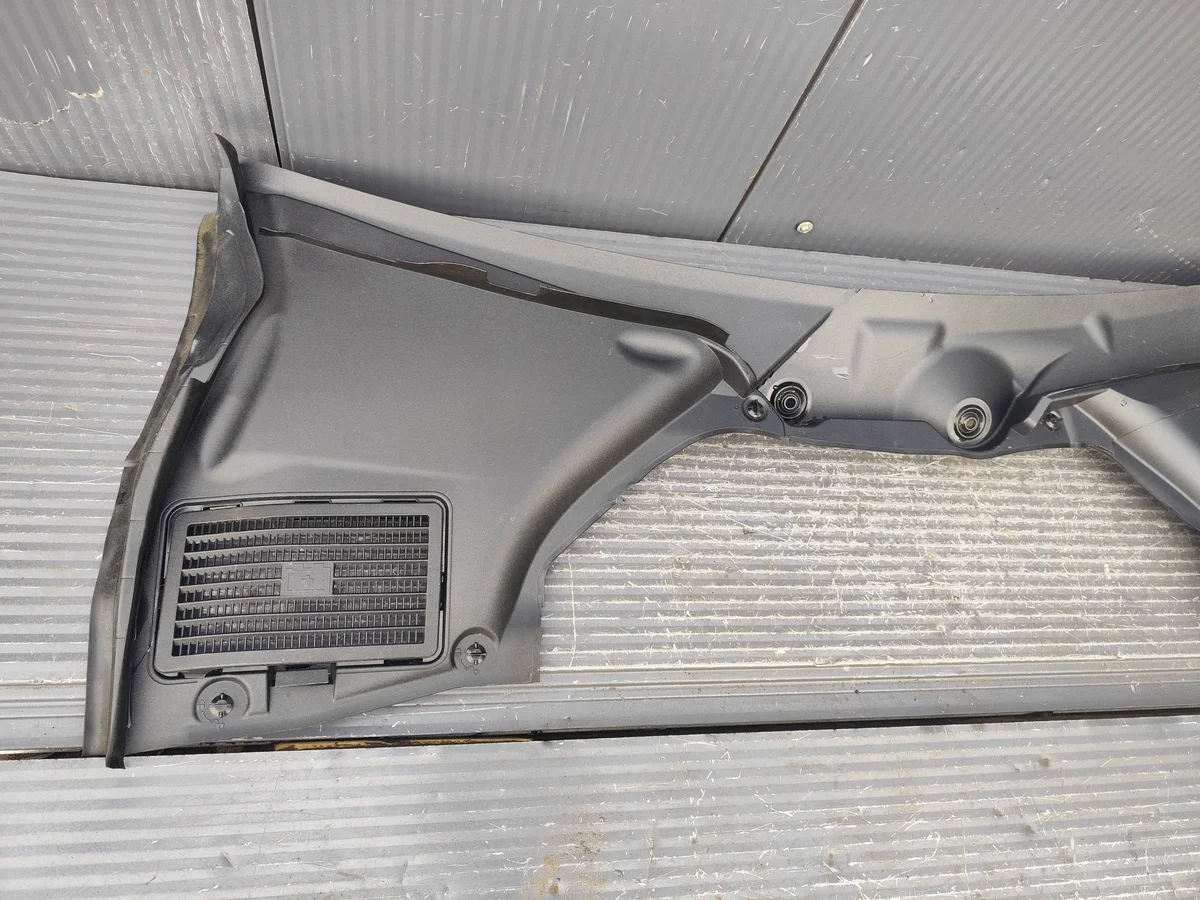 Pare-brise Mercedes Classe C W206 A2068301100