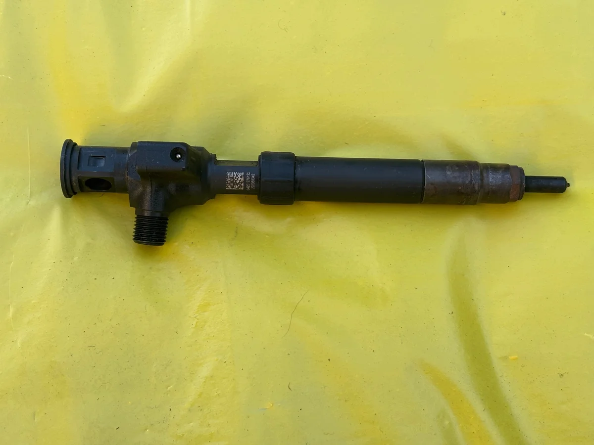 Injecteur Peugeot 308 T9 2.0 BlueHDi 9674984080