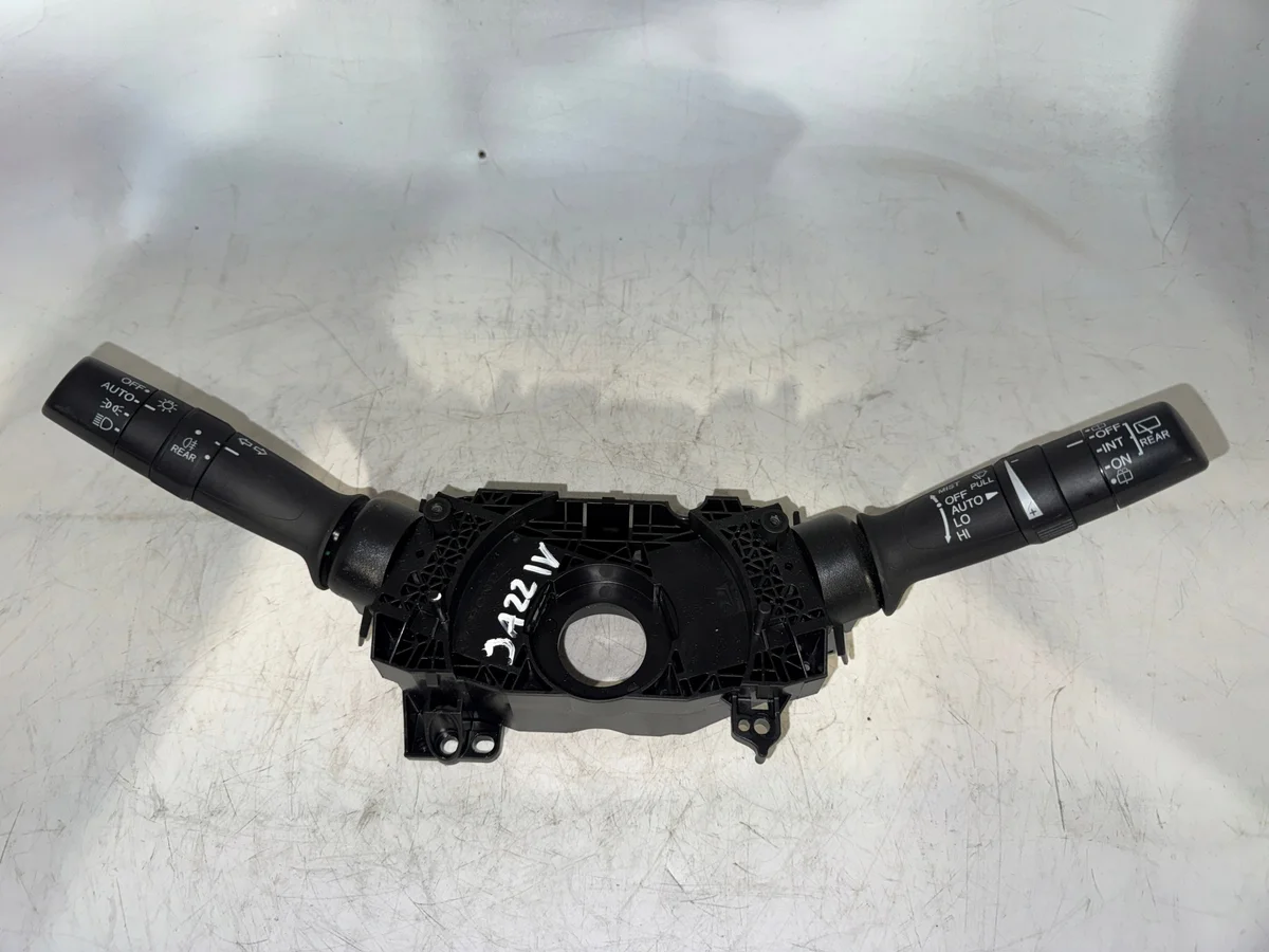 Honda Jazz IV Schalter 8068837