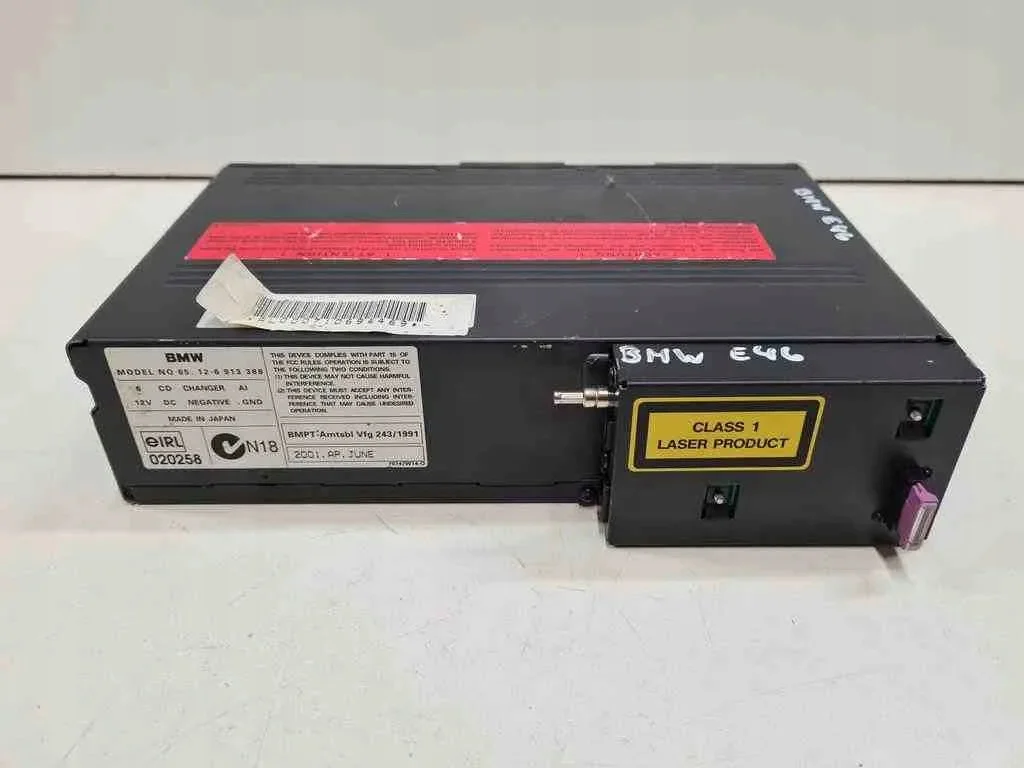 Changeur CD BMW Série 3 Cabrio E46 020258