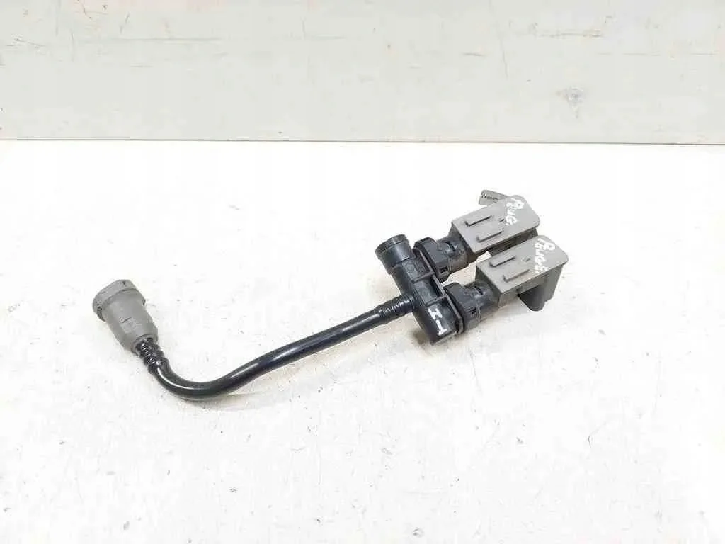 Vakuumslang Peugeot 2008 1.2L 9671889080