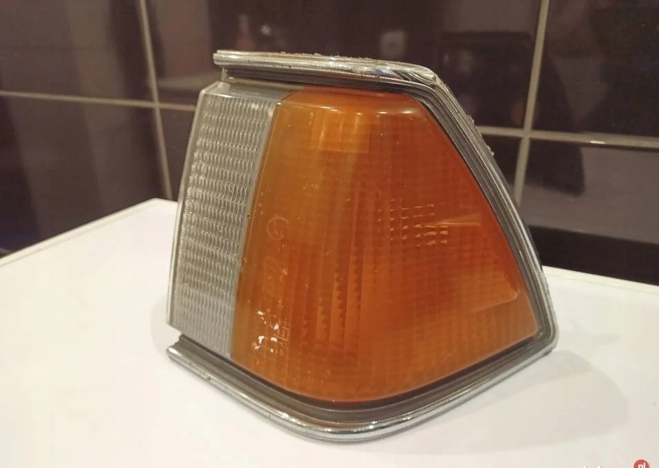 Intermitente Izquierdo Mazda 626 CB 06487699 image 3