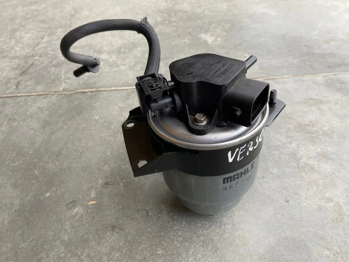 Kraftstofffilter Toyota Avensis T270 70576142