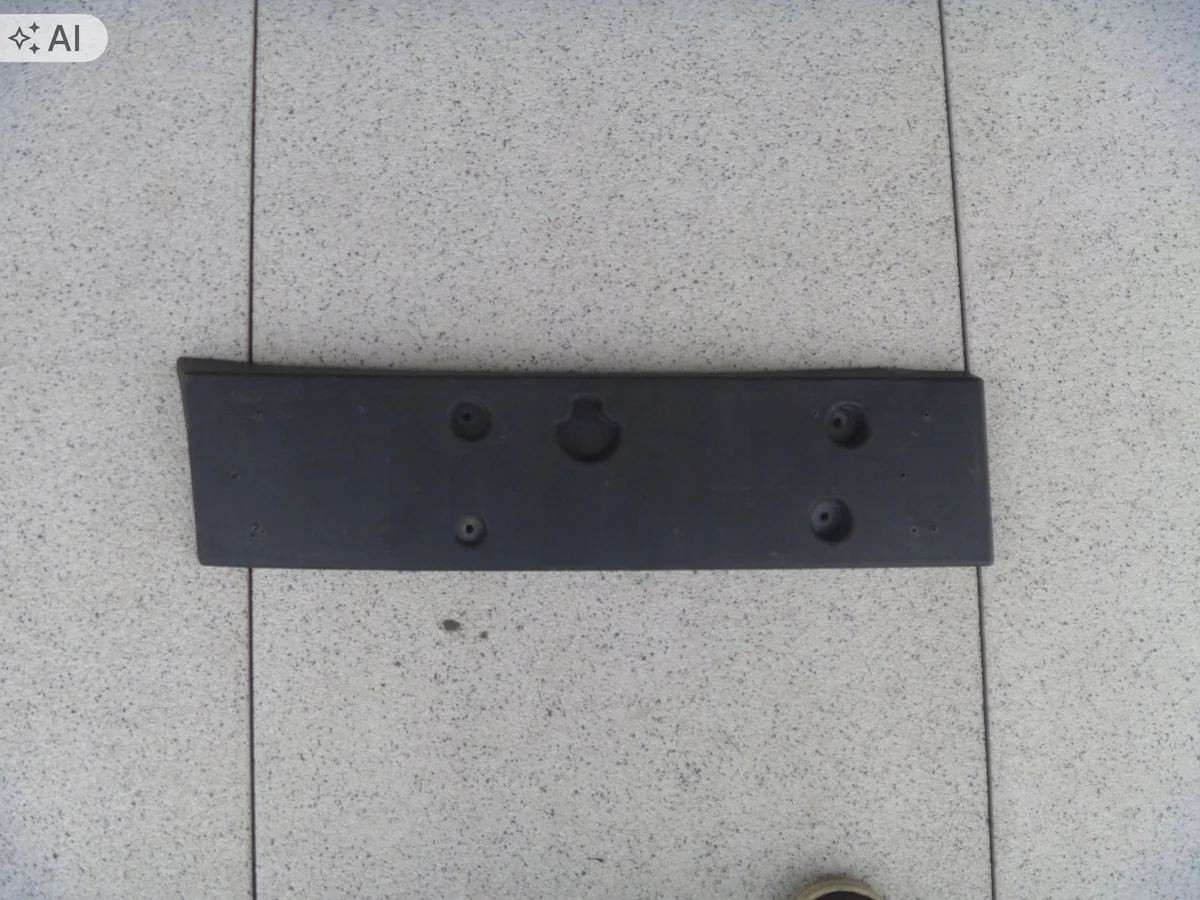 Support de plaque Alfa Romeo Stelvio 50541383