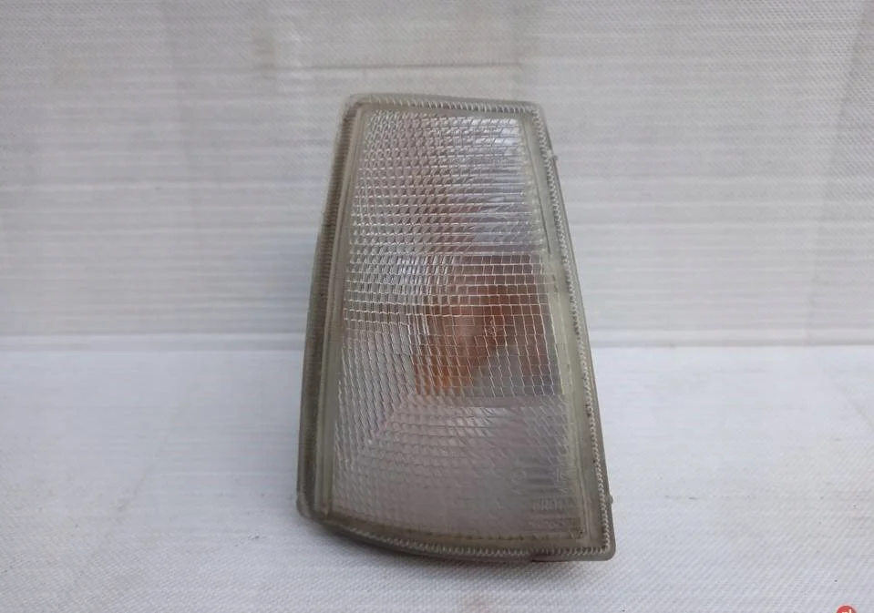 Blinker rechts Opel Kadett E C618768