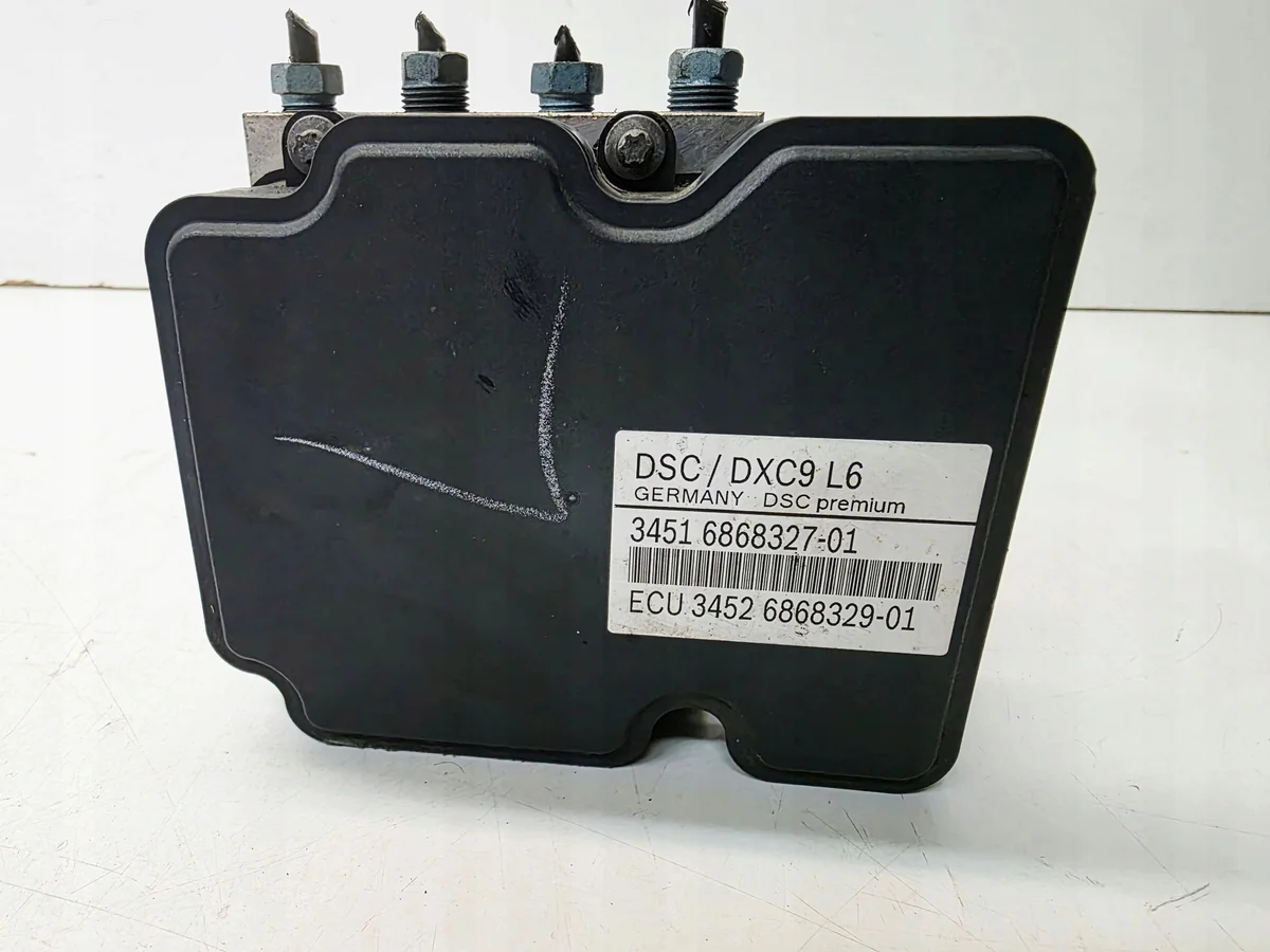 ABS/ESP-ohjausyksikkö BMW F10/F11 6868327