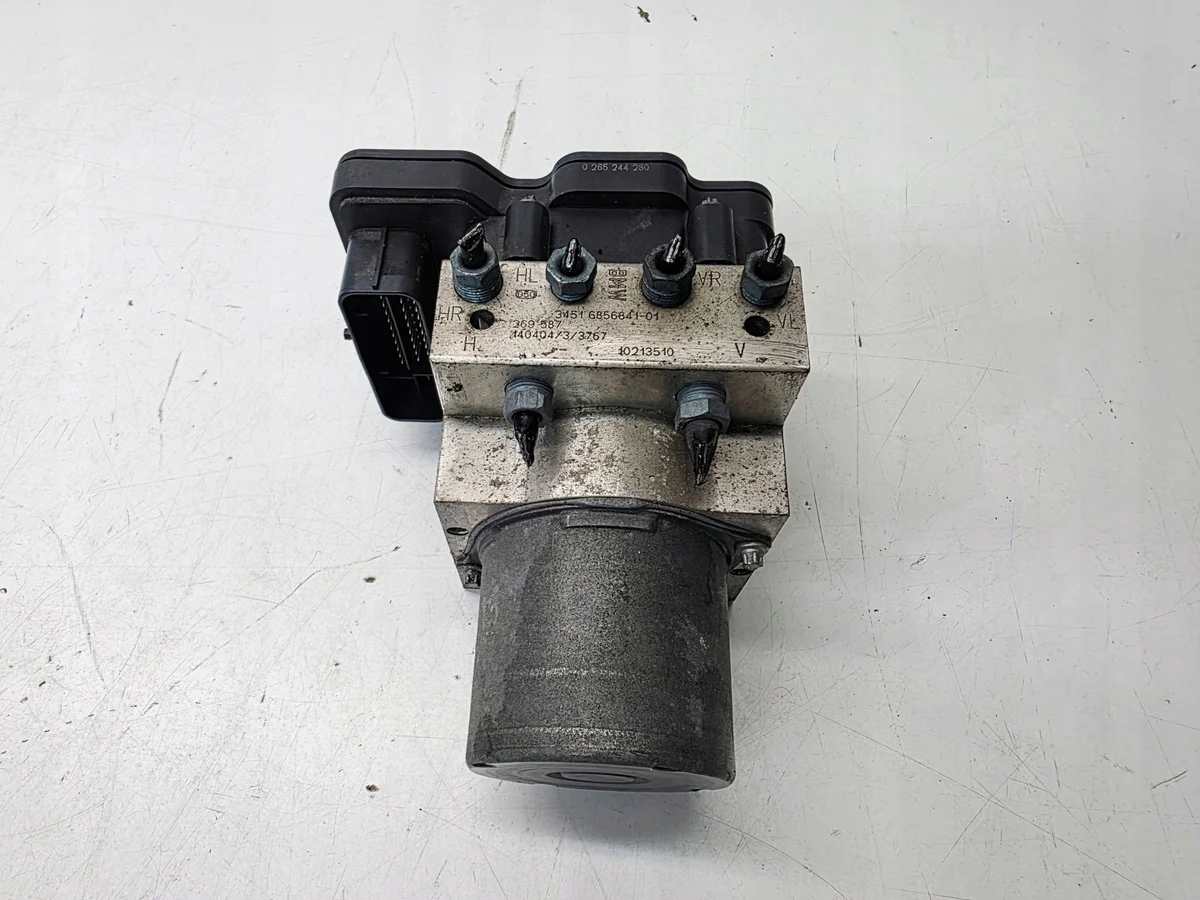 ABS ESP Pumpe Steuergerät BMW F10 F11 6868327 image 3