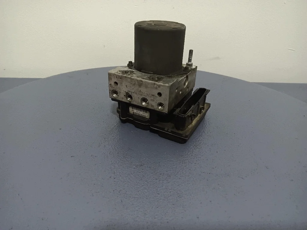 Opel Meriva ABS-pump 13276464