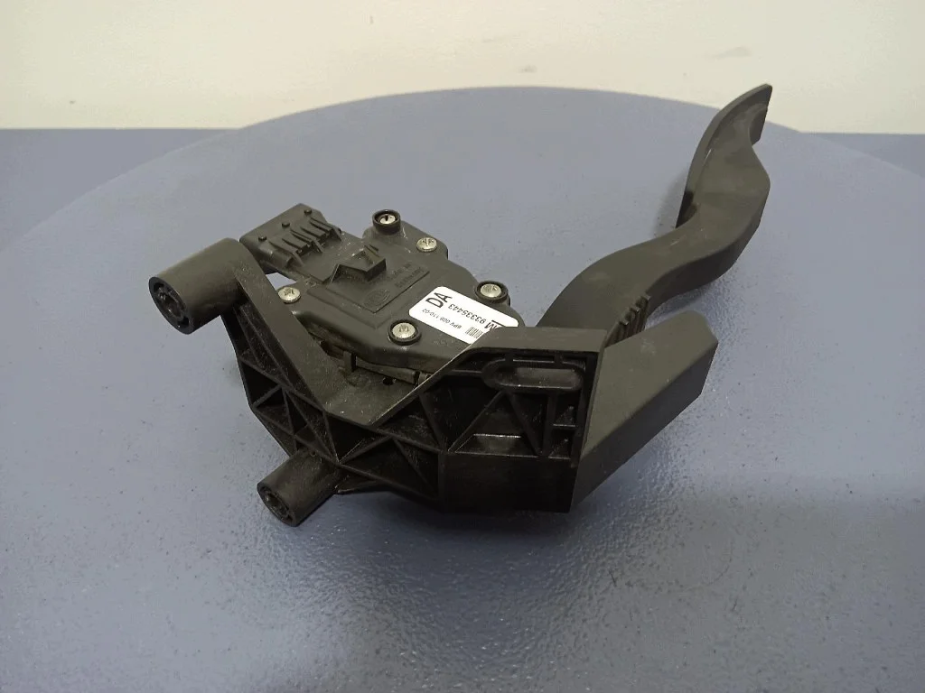 Pedale acceleratore Opel Meriva A 93335443 thumbnail 1