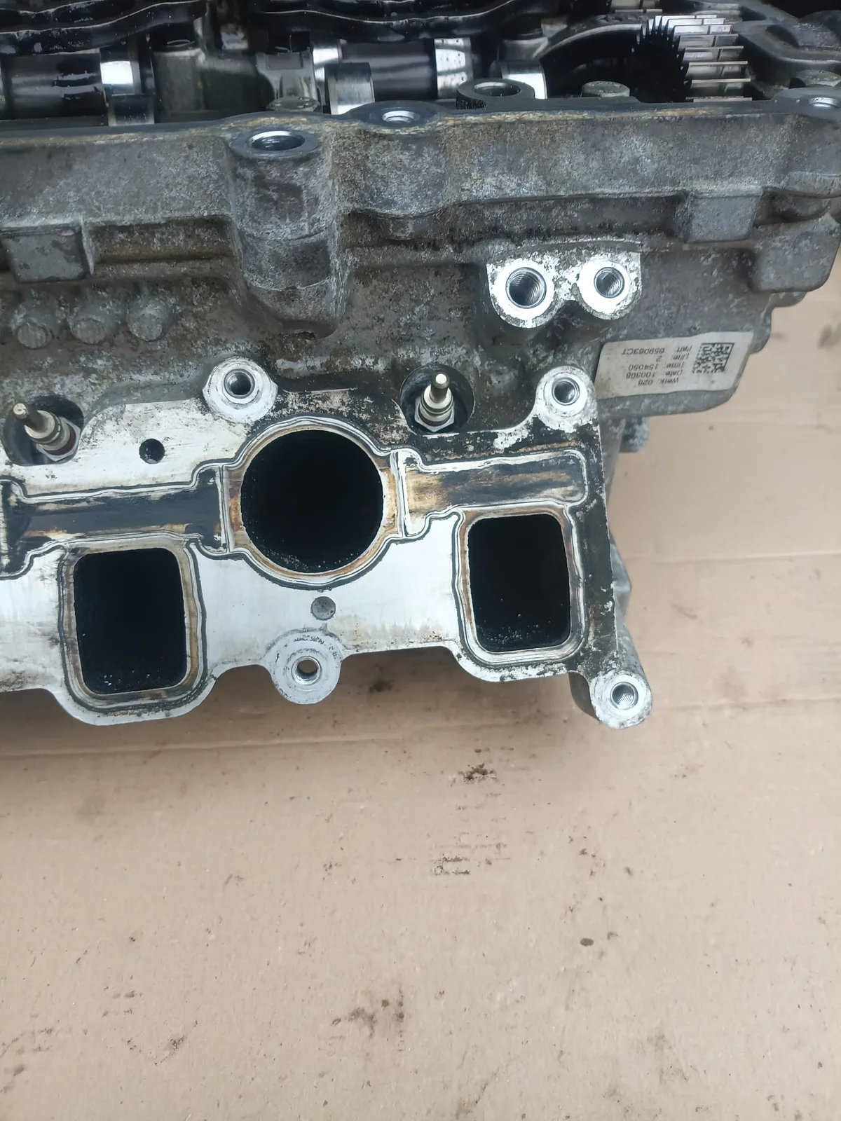 Sylinterikansi Audi A4 B7 2.7 TDI 059103063CT image 8