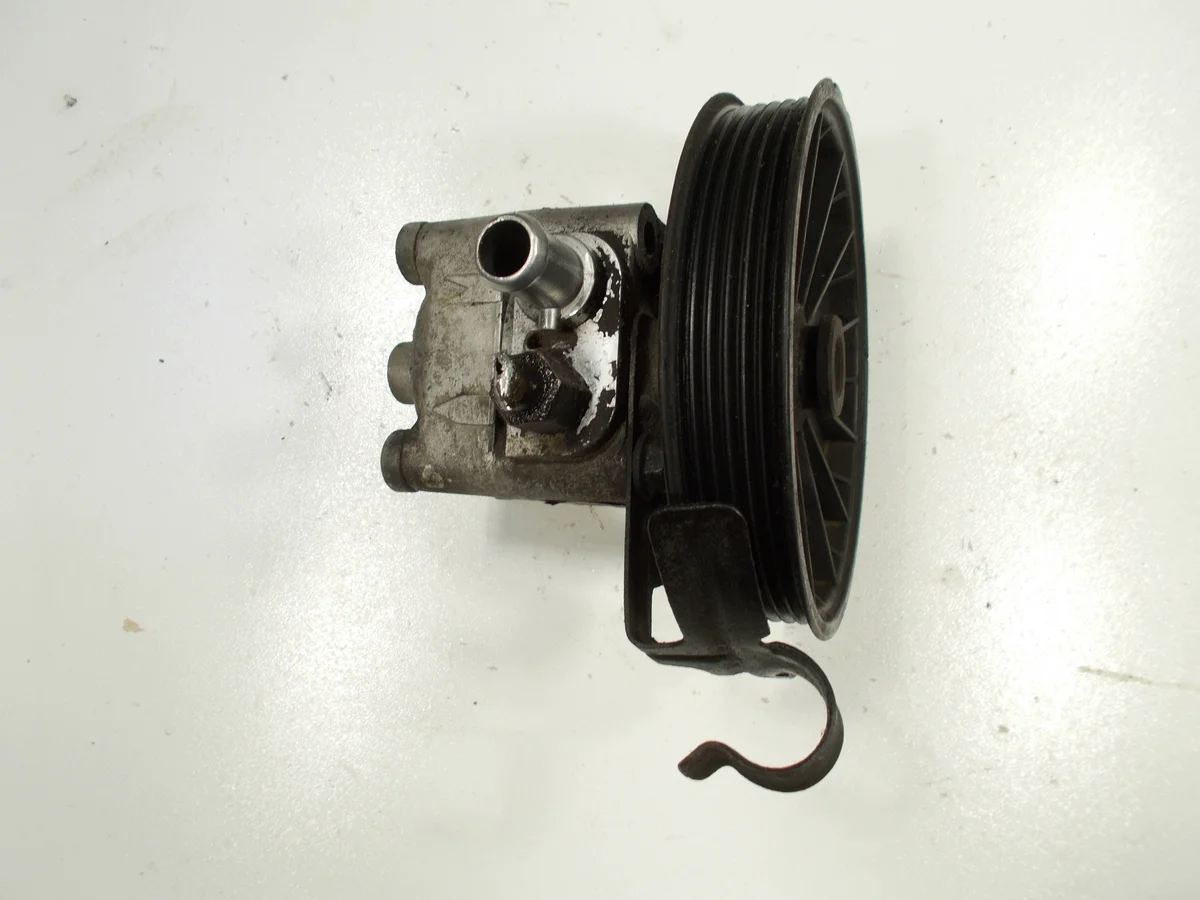 Pompe direction assistée Volvo S60 V60 S80 2.4 D