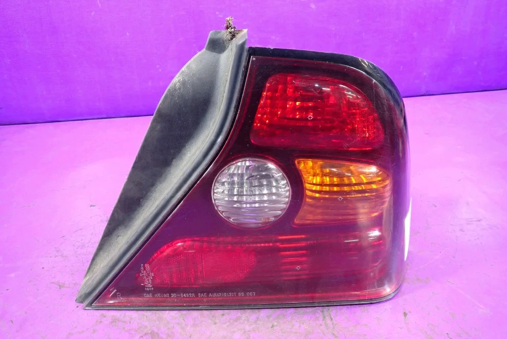 Chevrolet Evanda Rear Right Lamp 308492R