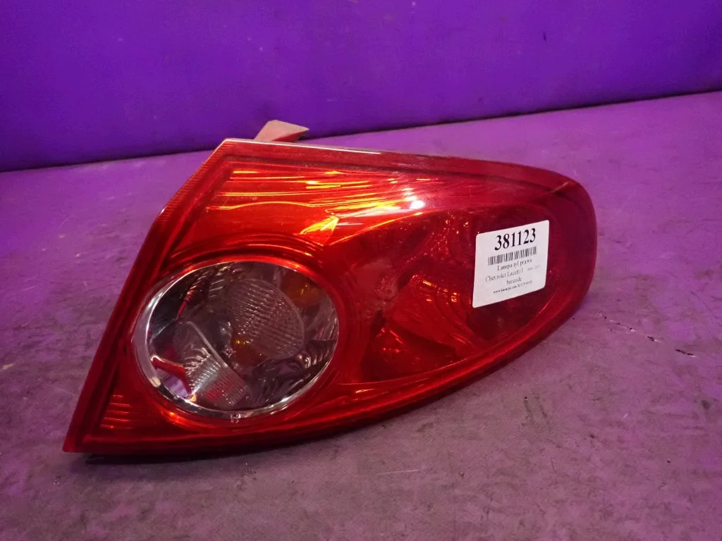 Chevrolet Lacetti Lampada Posteriore Destra 20-1193R