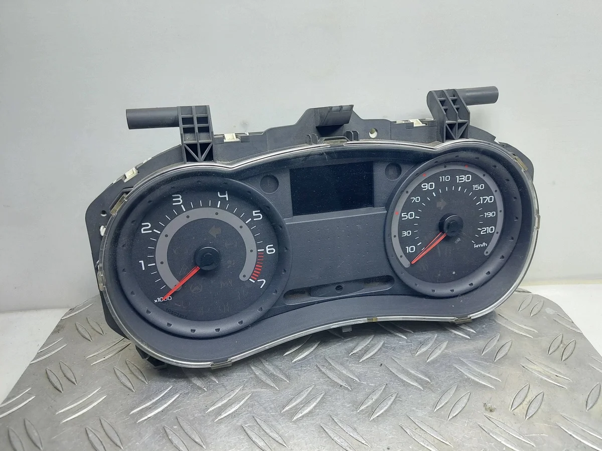 Instrumentenpaneel Renault Clio III 1.2 8200316824G