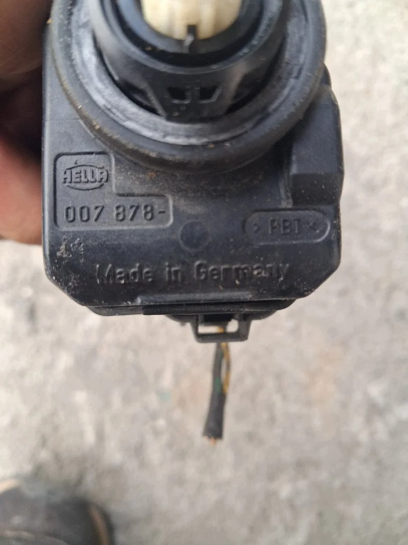 Stellmotor Scheinwerferregulierung Suzuki Ignis 007878-
