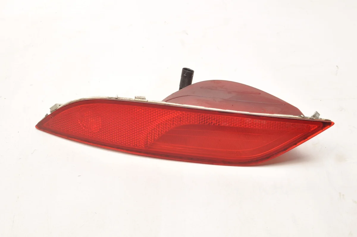 Luz antiniebla trasera izquierda Volvo V40 31395550