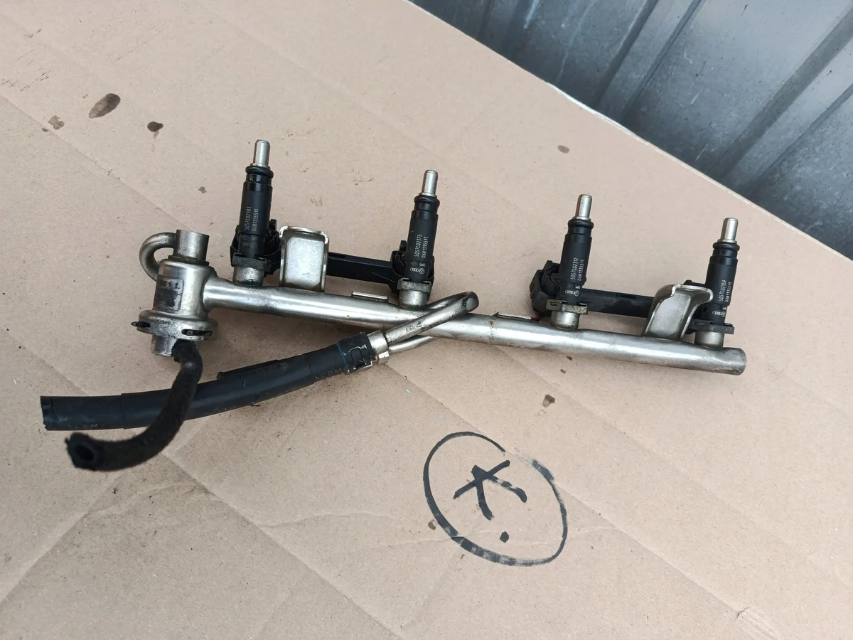 Injetores VW Passat 2.0 Gasolina 06B133551T