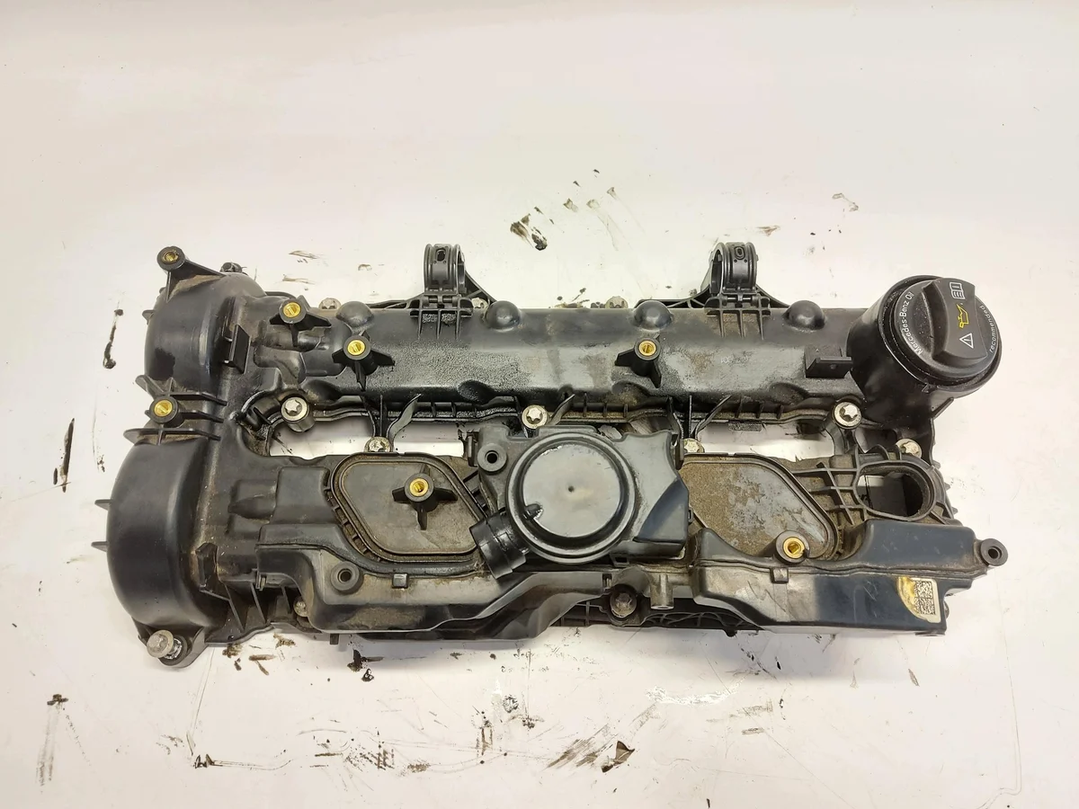 Venttiilikansi Mercedes E300de W213 A6540164900 JLK02-A6540164900
