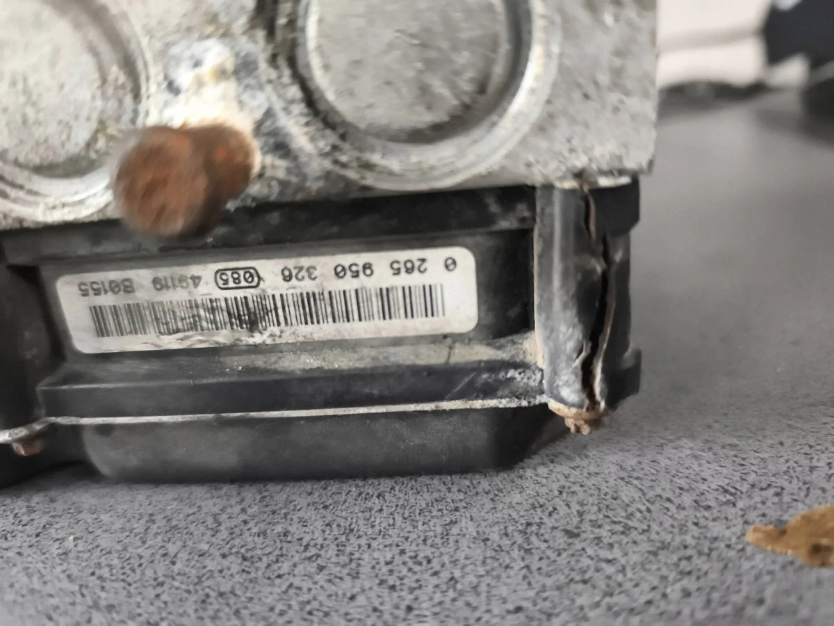 Peugeot 9648718780