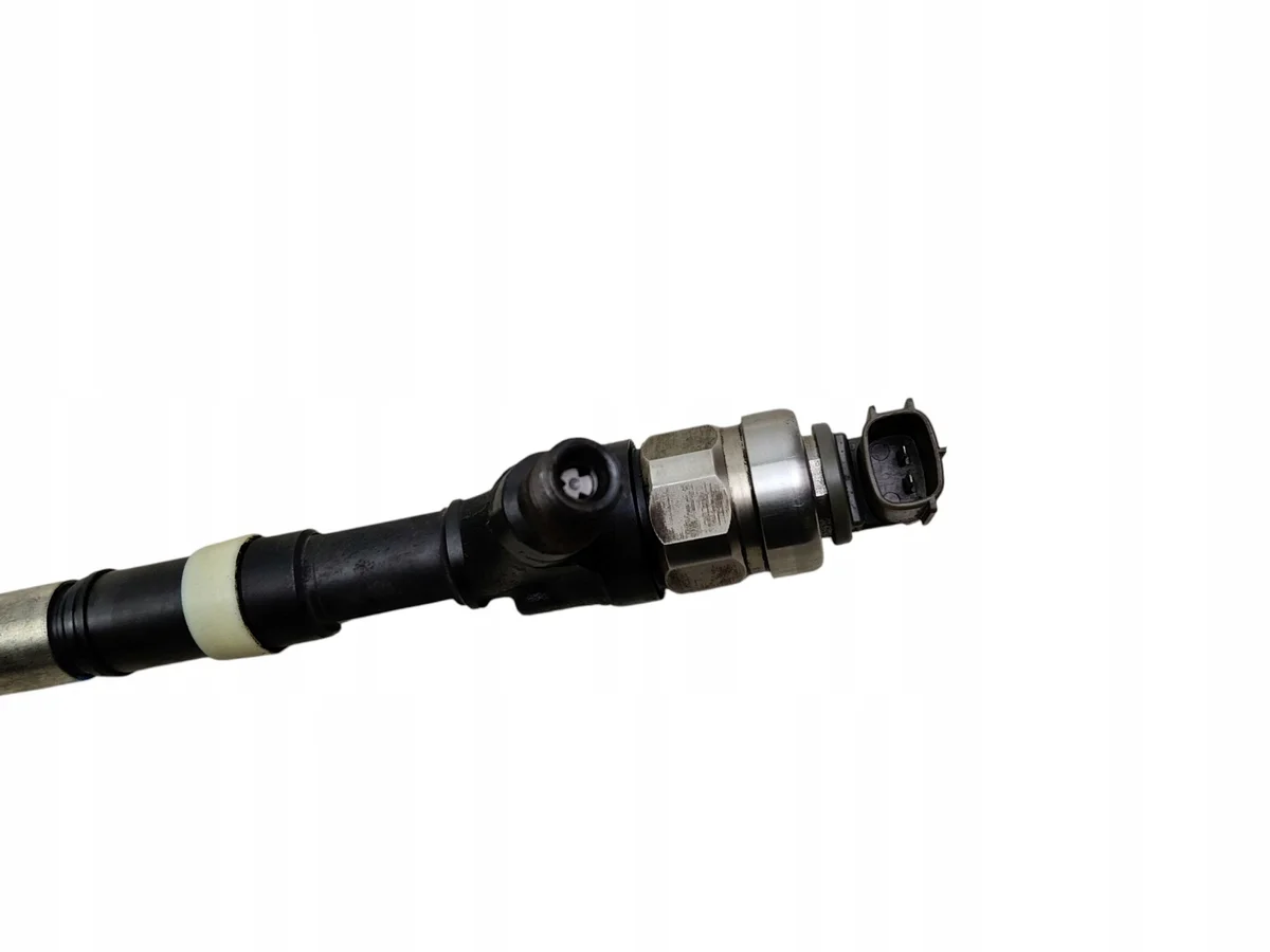 Einspritzdüse Toyota Corolla Verso Avensis 2.0 D4D 23670-0G040 image 3