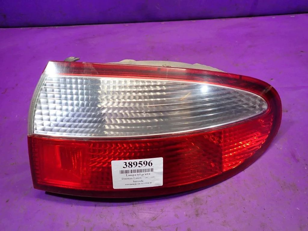 DAEWOO LANOS Rückleuchte Rechts 0211-001454R