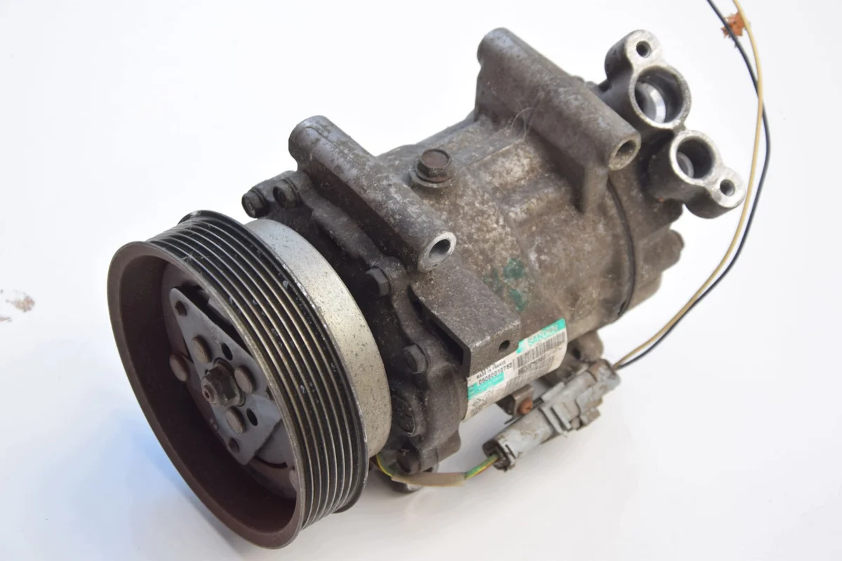 Air Conditioning Compressor Renault Clio 8200819568 image 4