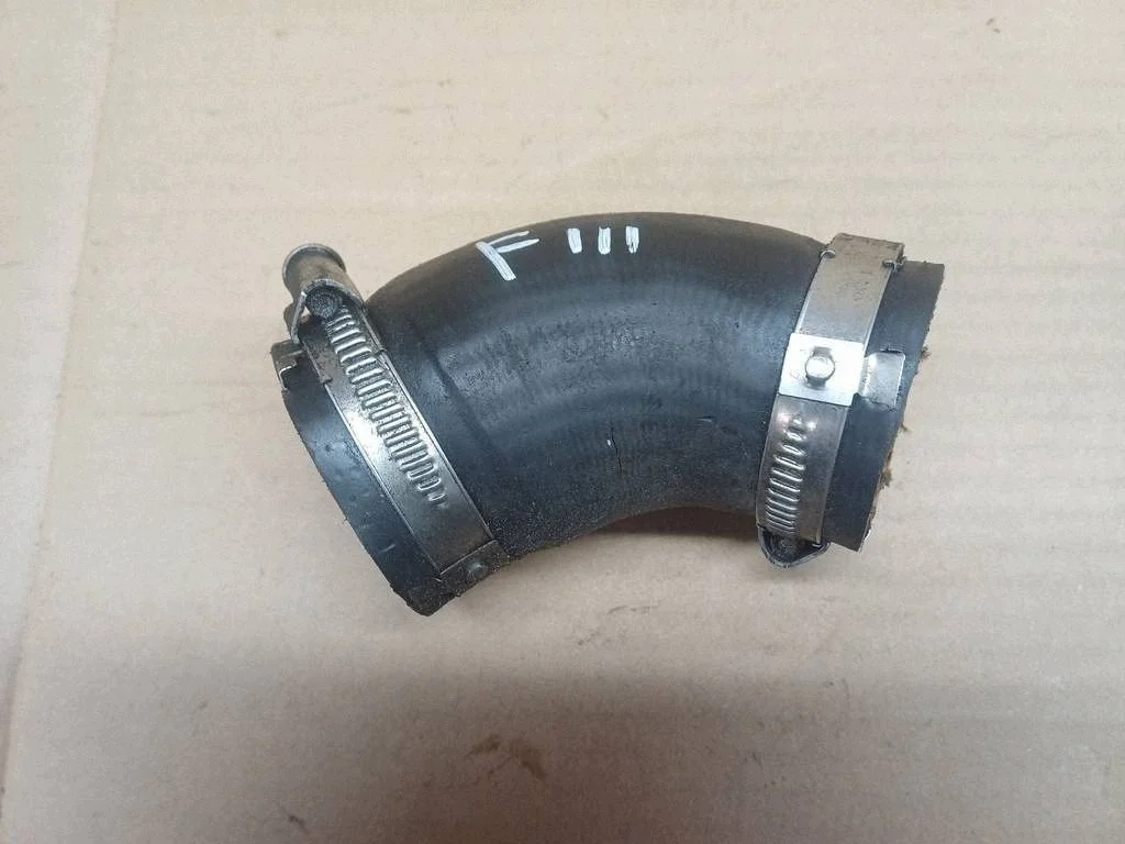 Intercooler leiding Skoda Fabia 6V 1.4 TDI 04B145822J